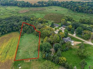 Southridge Ln, Waterville, MN 56096