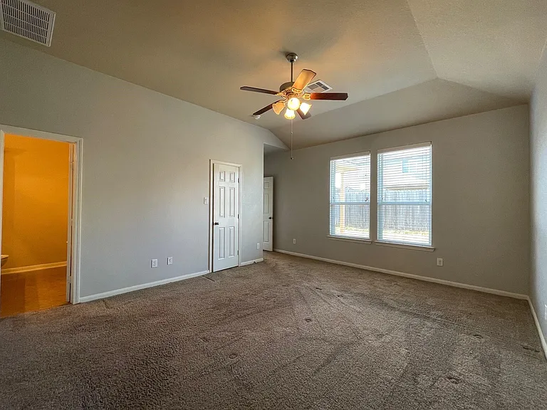 21554 Hawkspur Ridge St — Photo 12