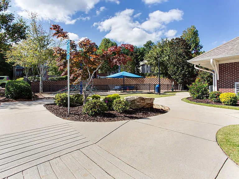 Indigo Apartments Gainesville — Photo 23