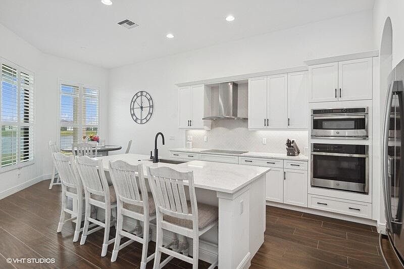 1st image of 9350 SW Pepoli Way