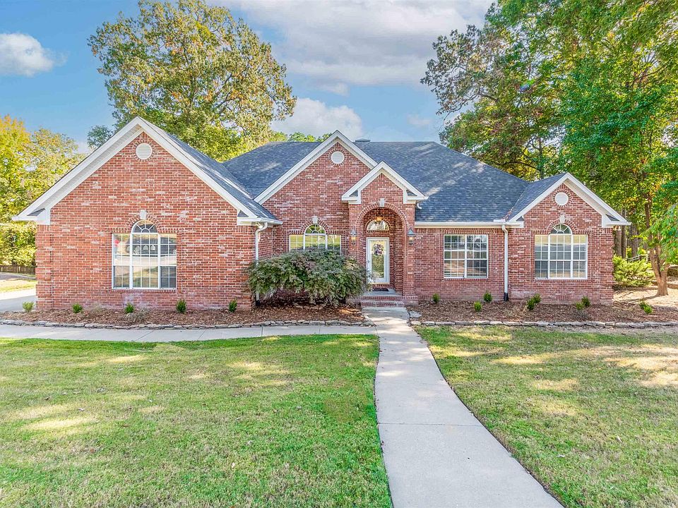 1st image of 12 Caddo Ct