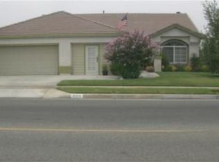 869 N Hemet St, Hemet, CA 92544