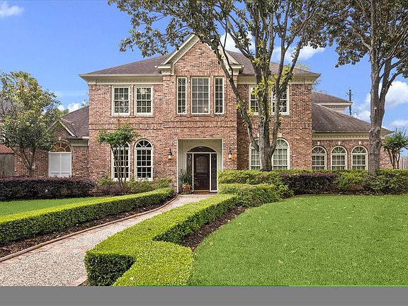 2nd image of 2306 Pinefield Ln