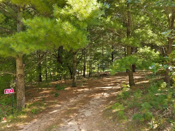 227 Fern Lane #36 & 37, Oxford, WI 53952