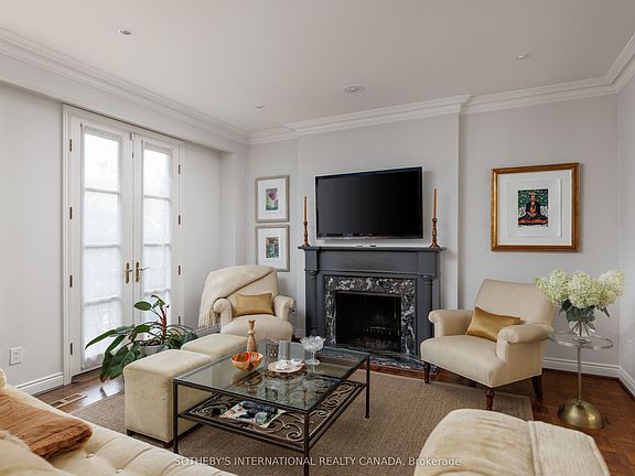 5th image of 18A Deer Park Cres