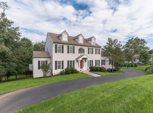 296 Cotswold Ln, West Chester, PA 19380