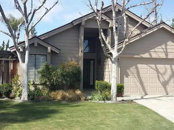 7160 Hanover Cir, Bakersfield, CA 93309