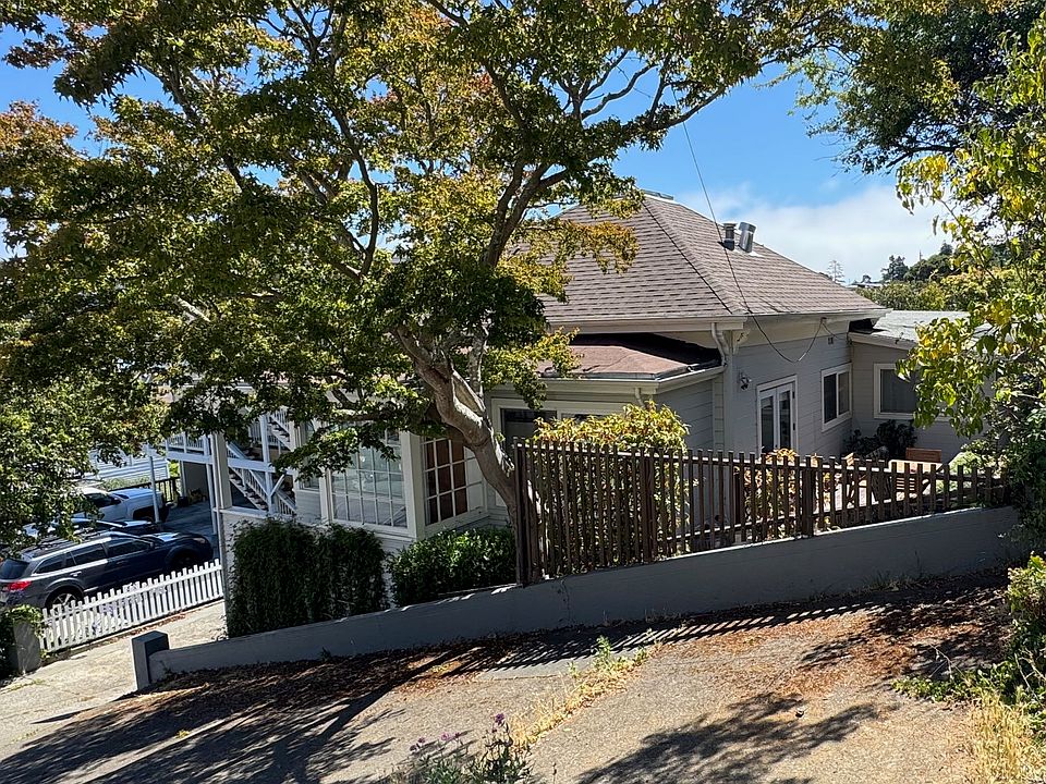 1st image of 425 Napa St