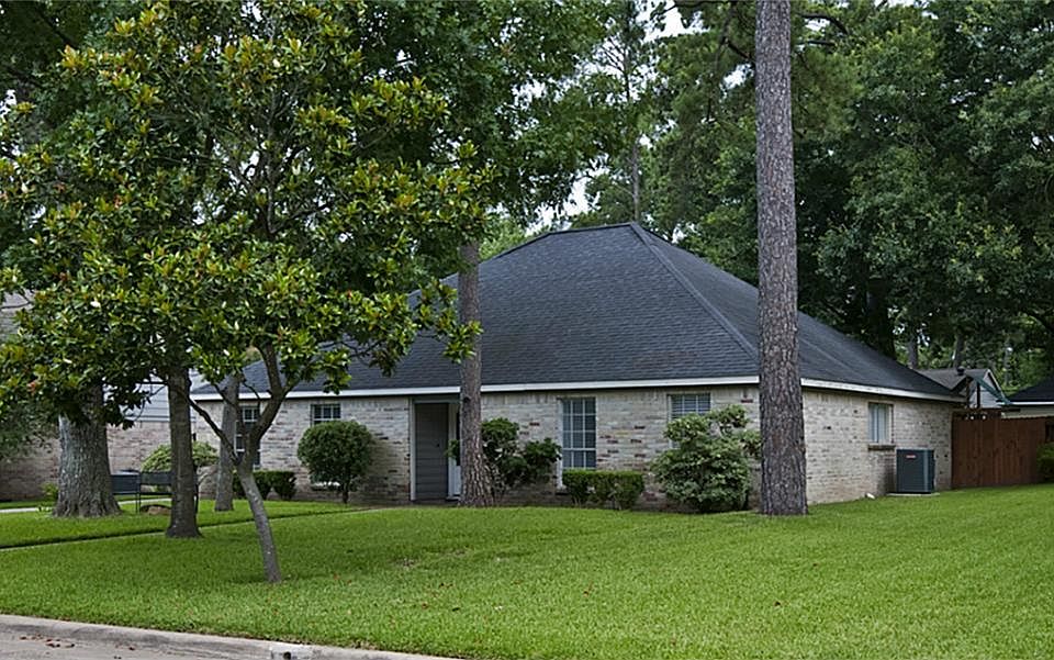 Welcome to Kleinwood - one of Klein ISD's oldest and finest communities.