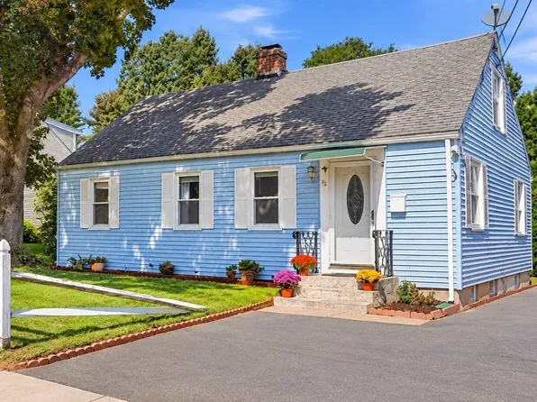 68 Alhambra Cir N, Agawam, MA 01001