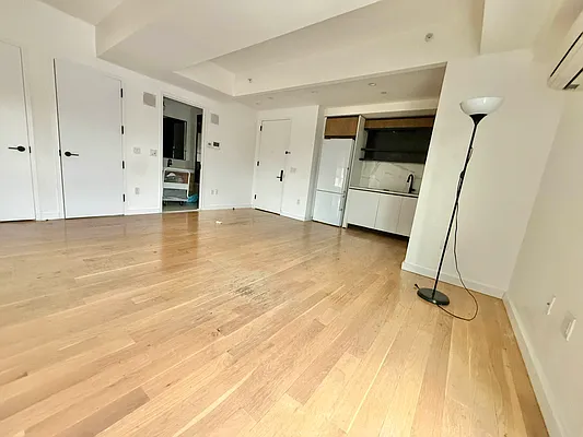 Rented by ERNY LLC | media 5