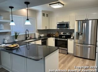 664 Fern Meadow Dr, Universal City, TX 78148