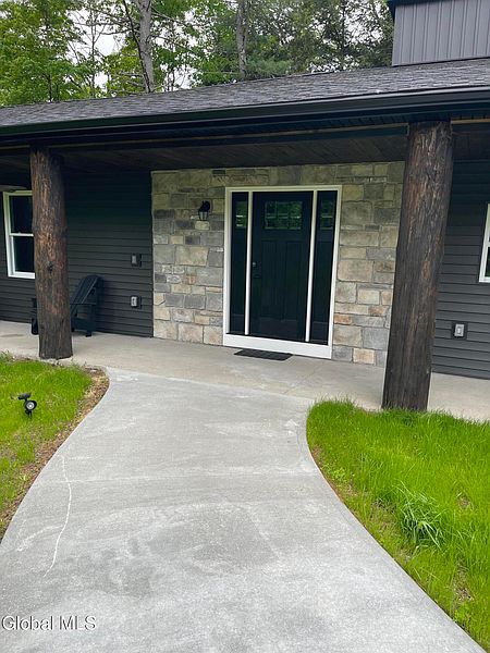 3rd image of 741 Howe Road