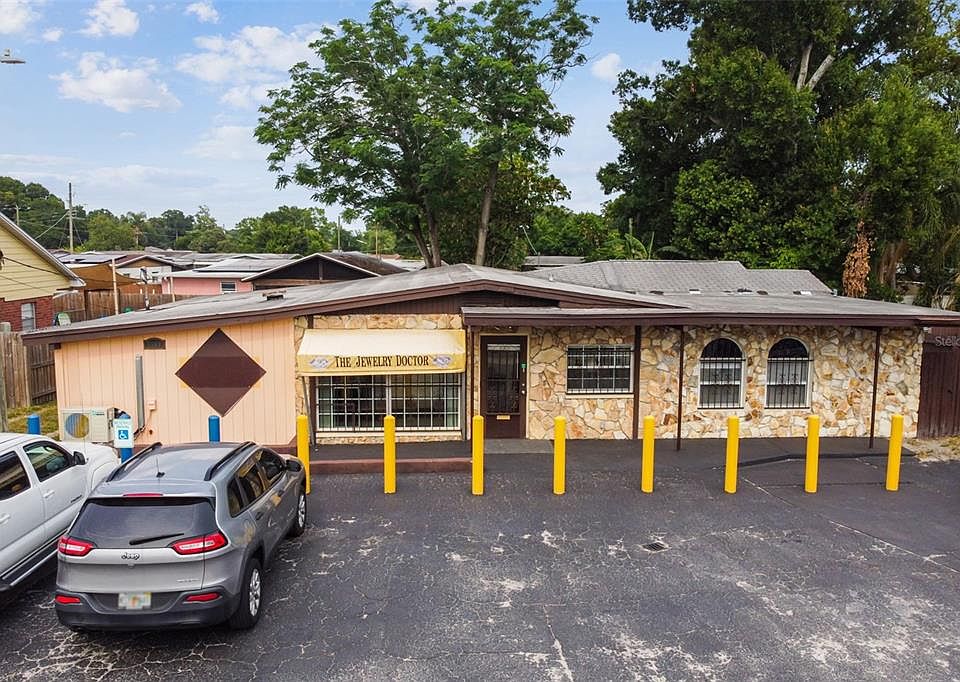 1st image of 7309 N ARMENIA AVENUE