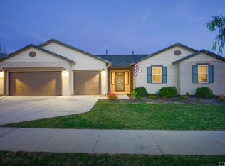 25742 Woods Ct, Corona, CA 92883