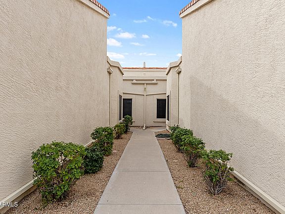 5th image of 7101 W BEARDSLEY Road #1303