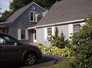 22 Cedar Dr, Bristol, RI 02809