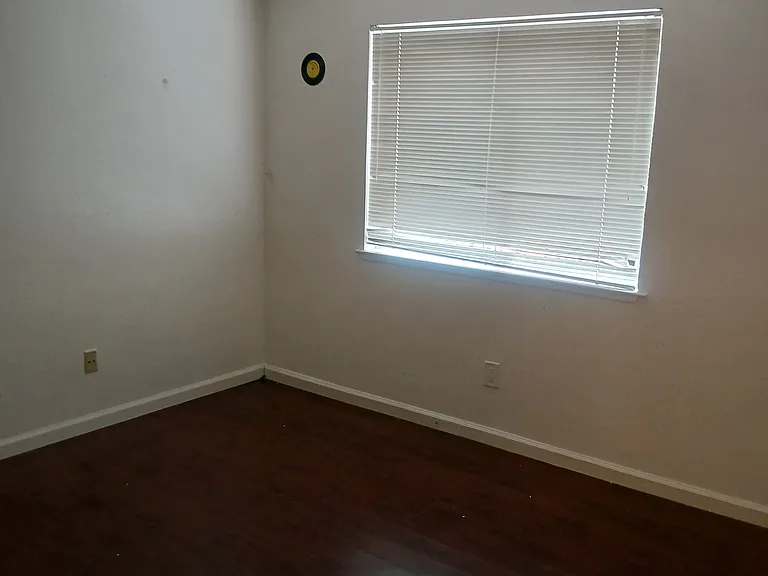 4505 Pampas Cir — Photo 17