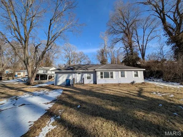 929 Caseyville Rd, Caseyville, IL 62232