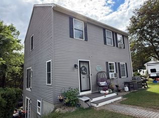 20 Memorial St, Baldwinville, MA 01436
