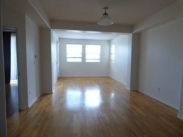 2 bed, 1024 sqft, $3,095 — Photo 4