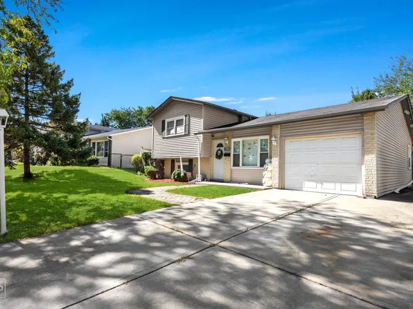 1388 Joyce Ave, Glendale Heights, IL 60139