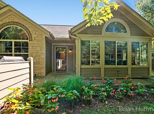 1149 Bridge Crest Dr SE, Ada, MI 49301