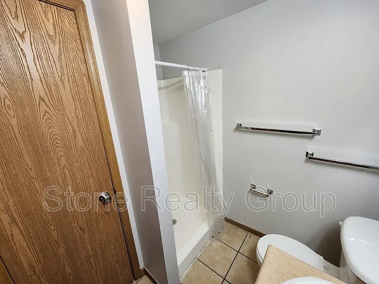 1850 N 6th 1/2 St #H — Photo 8