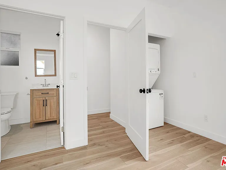 2925 Marsh St #1/2 — Photo 5
