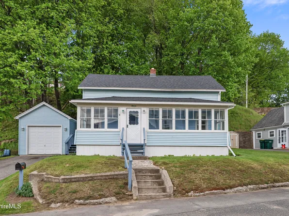 11 Richmond Ln, Adams, MA 01220