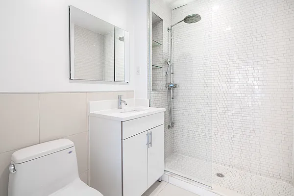 Rented by The World Wide Group | media 3