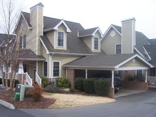 2nd image of 3 Charleston Ct