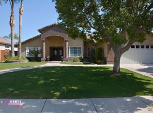 14008 Calle Elegante, Bakersfield, CA 93314
