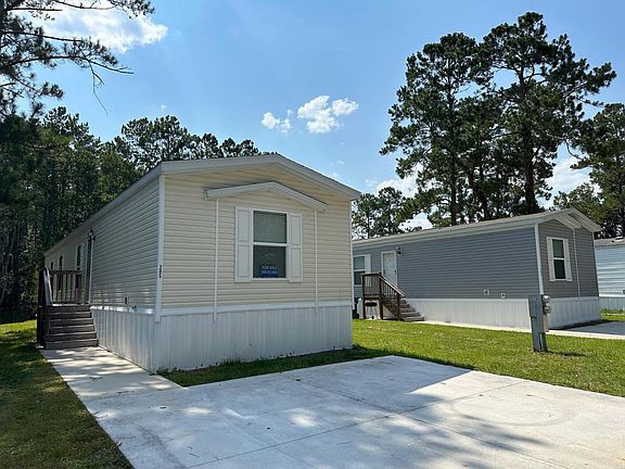 3rd image of 9380 103rd St Lot 205