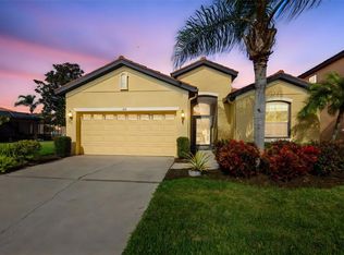 336 Silver Falls Dr, Apollo Beach, FL 33572