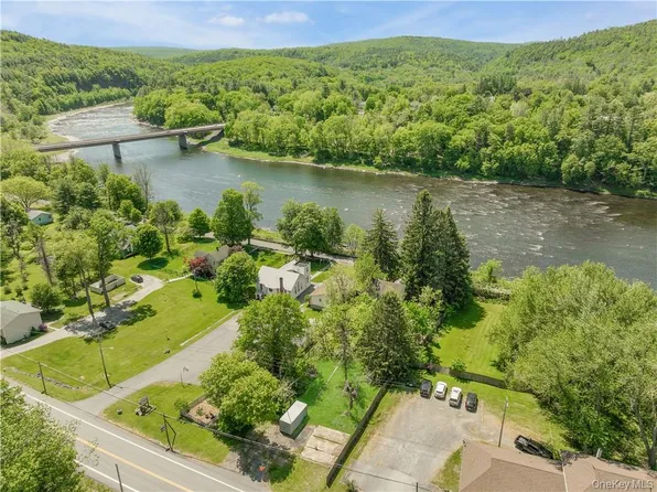 3409 State Route 97, Barryville, NY 12719