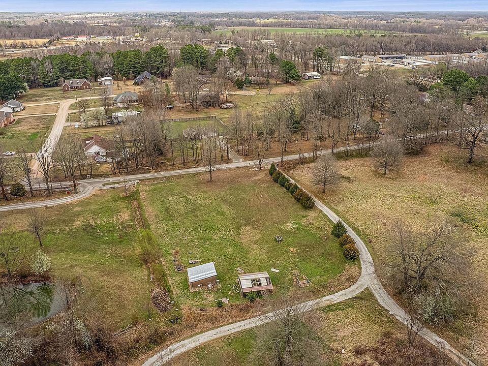 2nd image of 145 County Road 762