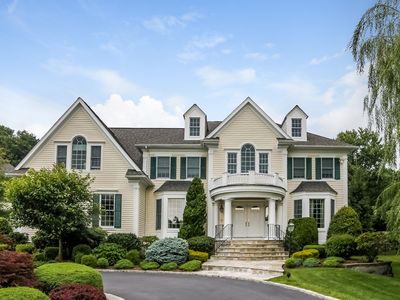 26 Stonewall Cir, West Harrison, NY, 10604