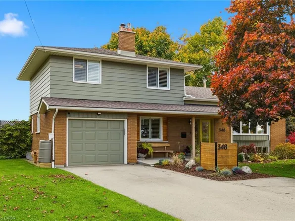 348 Sydenham Rd, Hamilton, ON L9H 5E2