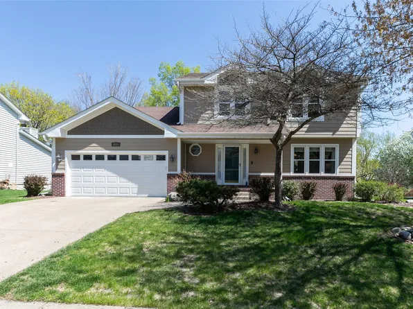 4015 98th St, Urbandale, IA 50322