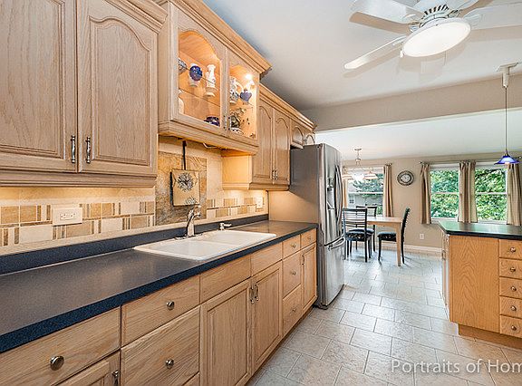 3rd image of 257 Langton Ln