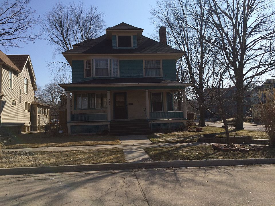 1st image of 578 College Ave SE