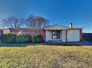 4430 Scottsdale Dr, Mesquite, TX 75150
