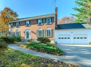 6 Penni Ln, North Andover, MA 01845