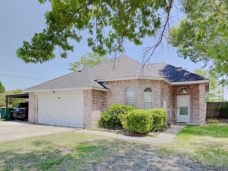 1st image of 311 Toronto Cir