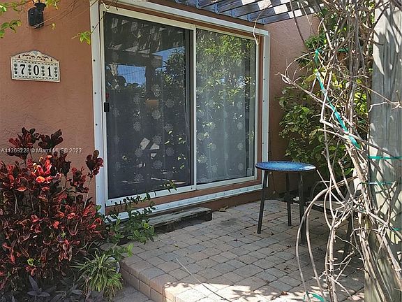 5th image of 701 NW 1st Ave #701