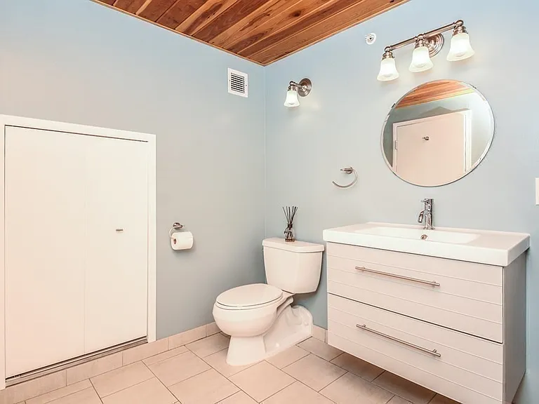 290 Pleasant St #317 — Photo 21