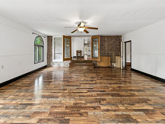 2nd image of 4187 Booker Farm Rd