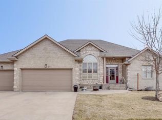 417 S Estates Dr, Salina, KS 67401