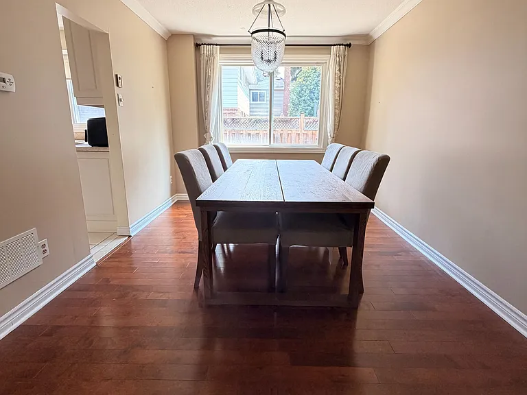 2150 Herridge Dr — Photo 7